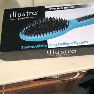 Styling hair brush